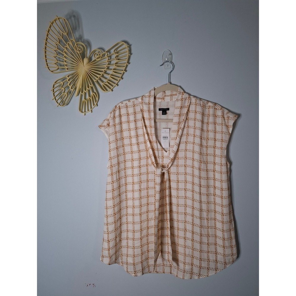 Ann Taylor Tan Cream Geometric Grid Tie Neck Sleeveless Blouse Top Medium NWT
